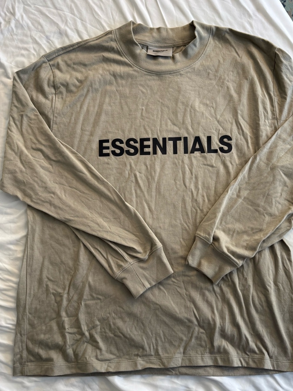 ESSENTIALS Fear of God Long Sleeve Shirt